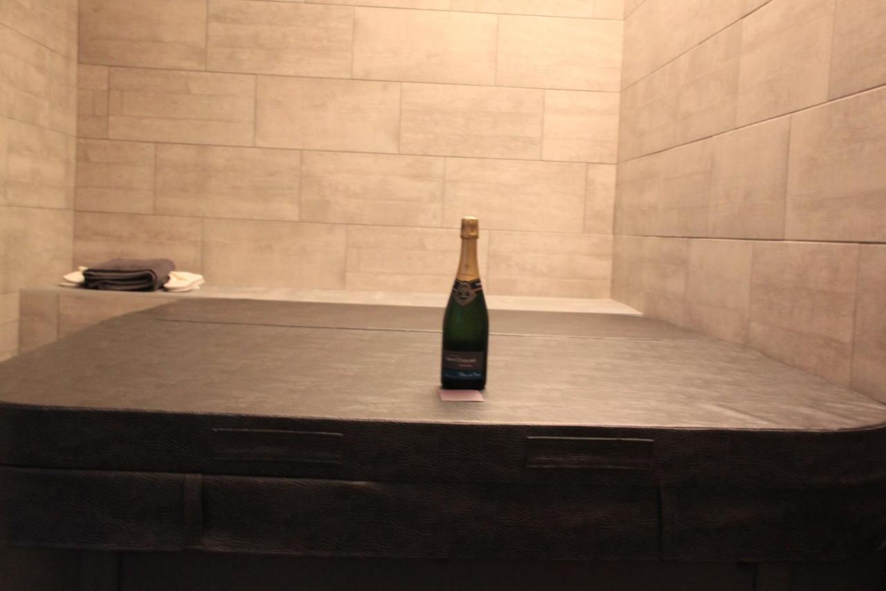 Aux Charmes De La Campagne Villa Hautrage Ngoại thất bức ảnh